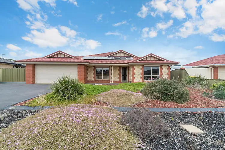 73 President Avenue, Andrews Farm SA 5114