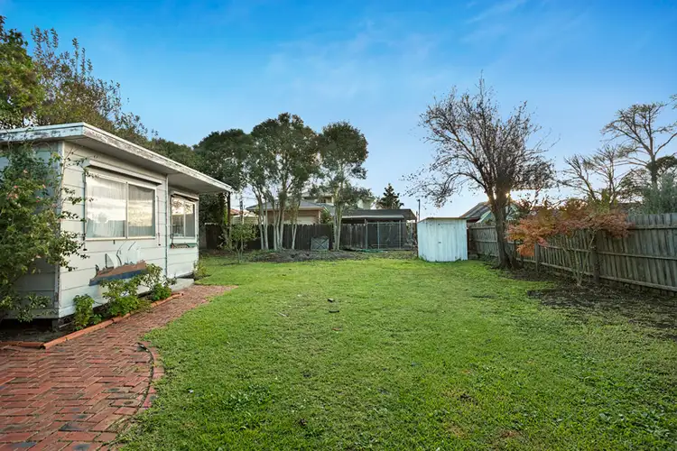 Sixth view of Homely house listing, 15 Dagonet Street, Strathmore VIC 3041