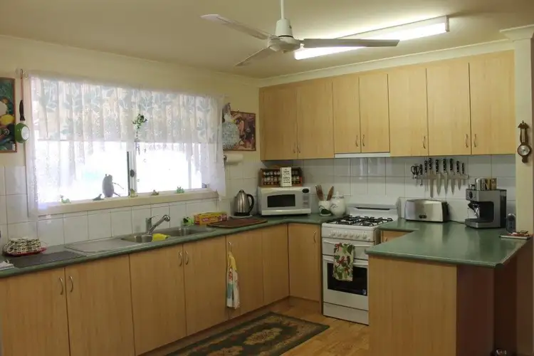 Fourth view of Homely house listing, 2 Gregory Street, Isseka WA 6535