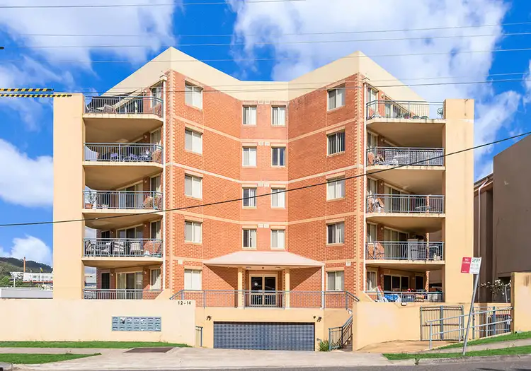 13/12-14 Hills Street, Gosford NSW 2250