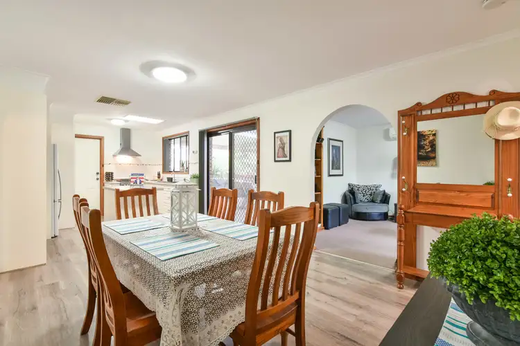 30 Allman Crescent, Aberfoyle Park SA 5159