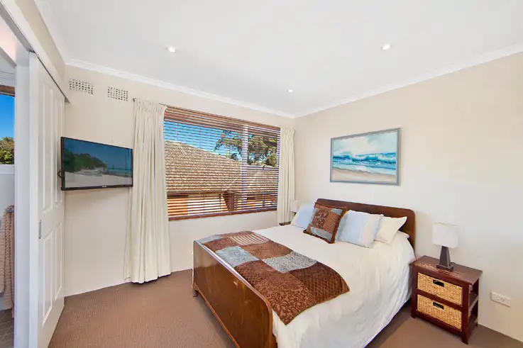 Sixth view of Homely unit listing, 9/15 Grafton Crescent, Dee Why NSW 2099