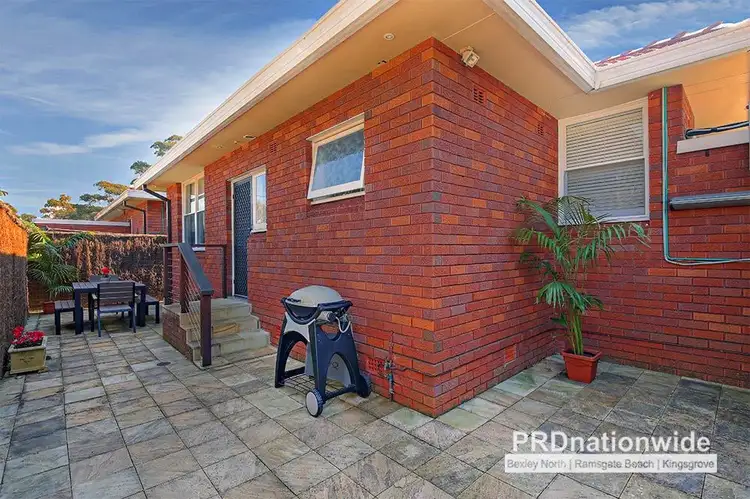 Third view of Homely villa listing, 2/39 Horbury Street, Sans Souci NSW 2219