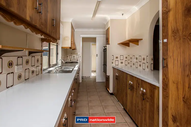 Fifth view of Homely house listing, 1 Wentworth Place, Tamworth NSW 2340