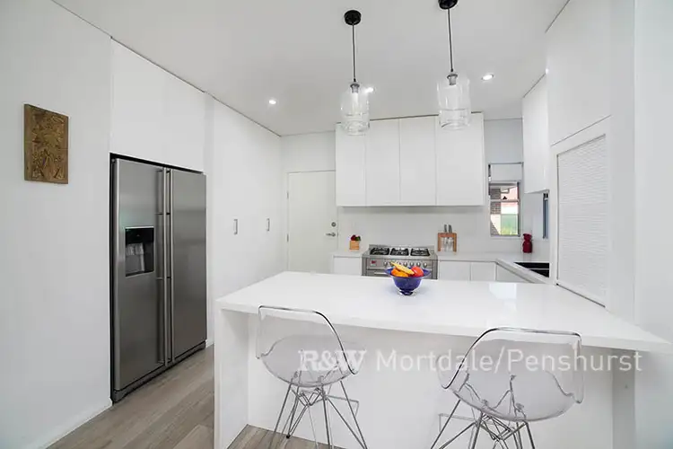 4/928 Forest Road, Peakhurst NSW 2210