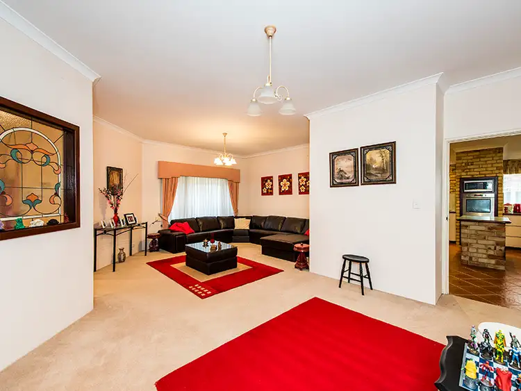 Seventh view of Homely house listing, 16 Venice Retreat, Warnbro WA 6169