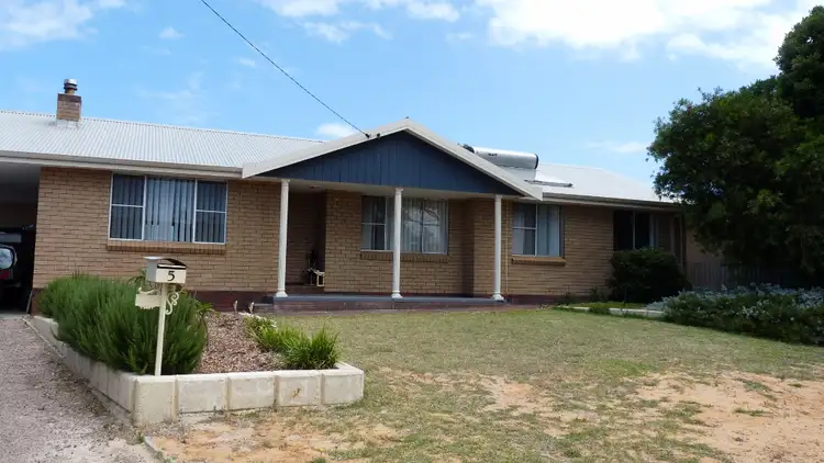5 Stevens Place, Castletown WA 6450