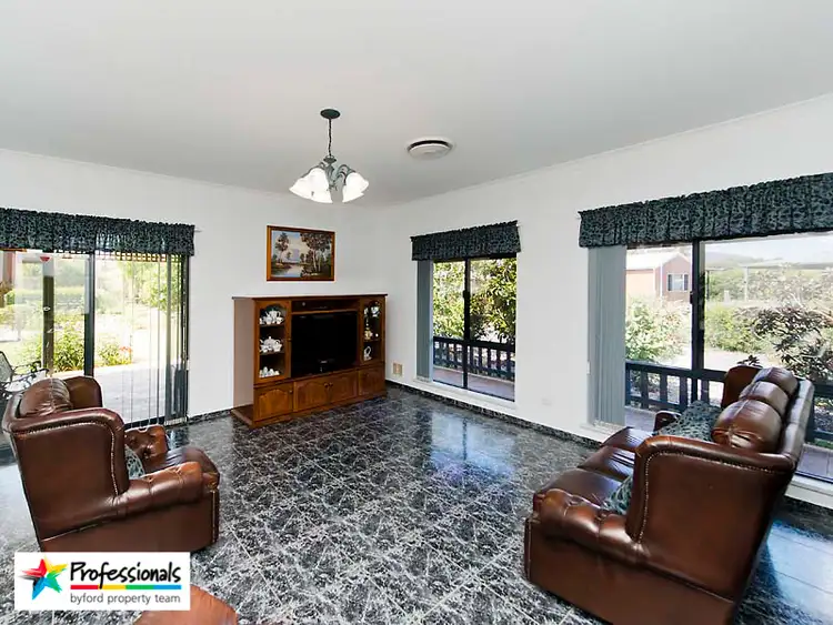 Fifth view of Homely house listing, 5 Finch Mews, Serpentine WA 6125