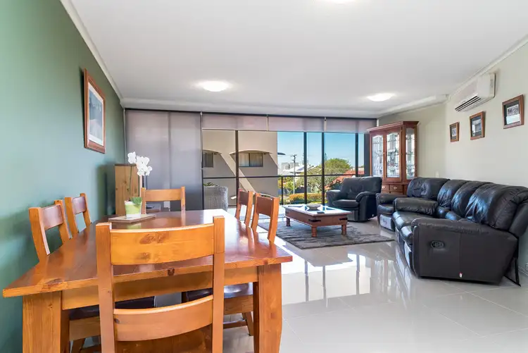 Second view of Homely unit listing, 6/51 Landsborough Avenue, Scarborough QLD 4020