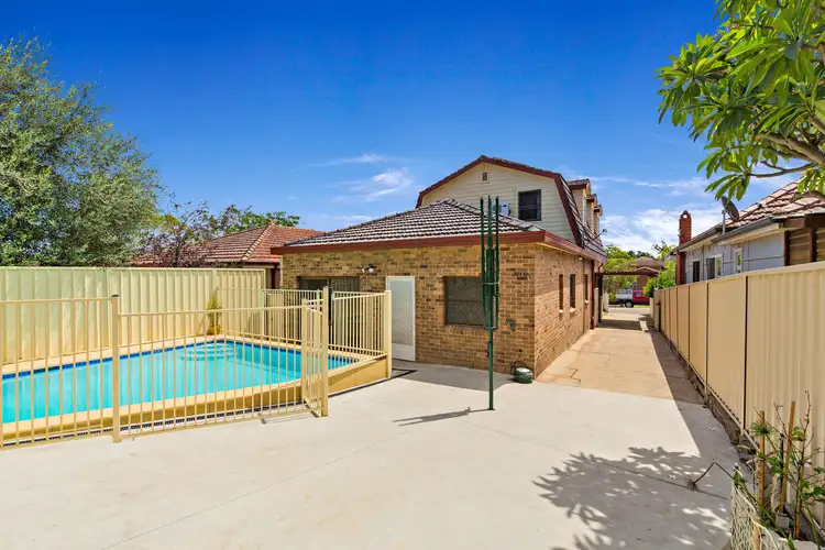 16 Bede Street, Strathfield South NSW 2136