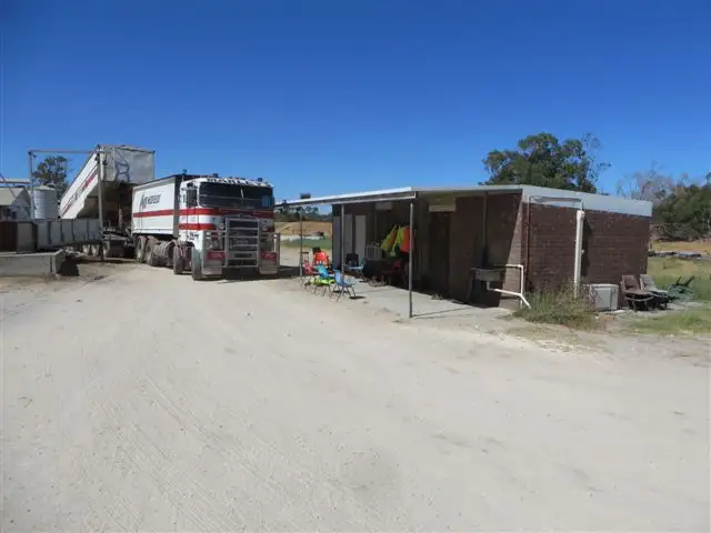 Fifth view of Homely rural property listing, 567 Utley Road, Hopeland WA 6125