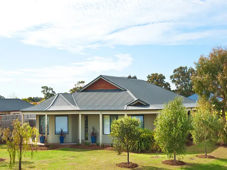 65 Duggan Drive, Cowaramup WA 6284