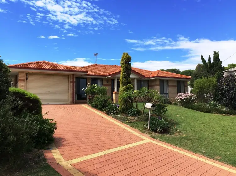 5 Severn Close, Cape Burney WA 6532