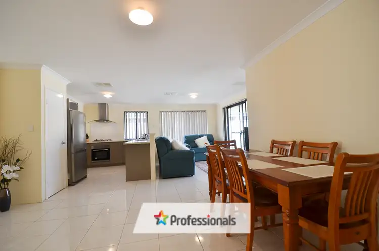 Sixth view of Homely house listing, 5 Yellin Way, Wannanup WA 6210