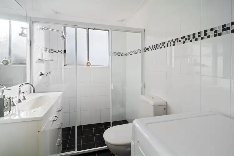 Fifth view of Homely apartment listing, 9/19 Priory Road, Waverton NSW 2060