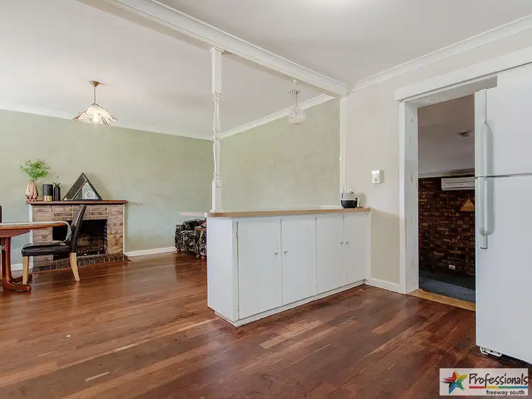 Fourth view of Homely house listing, 6 Prescott Place, Orelia WA 6167