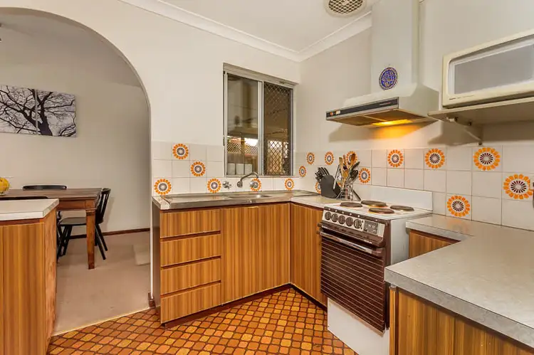 Fifth view of Homely house listing, 7a Ebro Way, Willetton WA 6155
