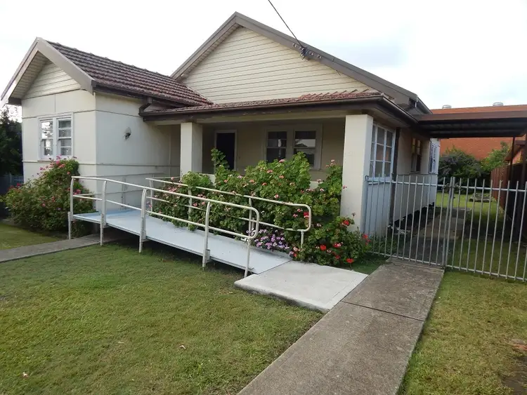 23 Linda Street, Fairfield Heights NSW 2165