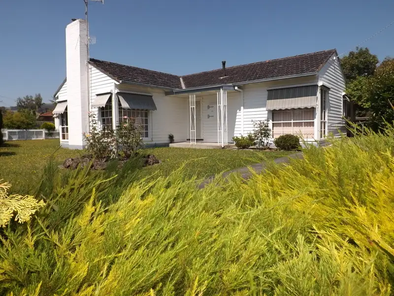 Main view of Homely house listing, 71 Kitchener Street, Trafalgar VIC 3824