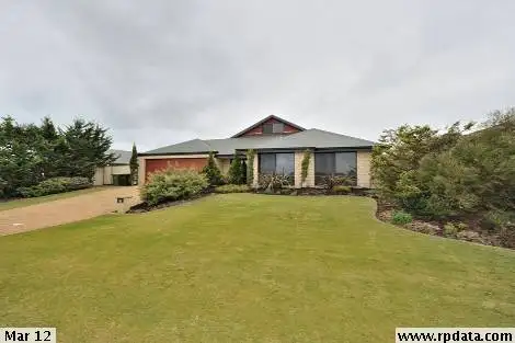 23 Summerville Avenue, Secret Harbour WA 6173