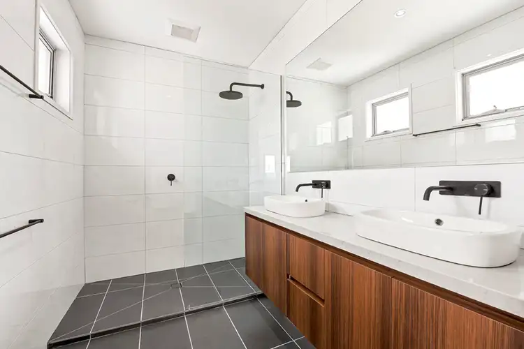 Fourth view of Homely townhouse listing, 2/42 Walter Street, Ascot Vale VIC 3032