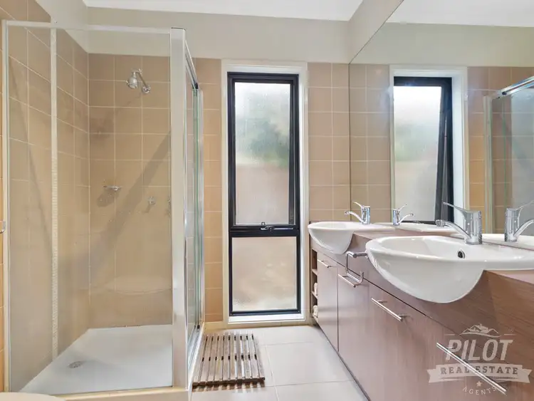 Fourth view of Homely unit listing, 2/60 Mitchell Street, Mornington VIC 3931