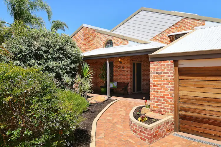 Second view of Homely house listing, 316 Summerlakes Pde, Ballajura WA 6066