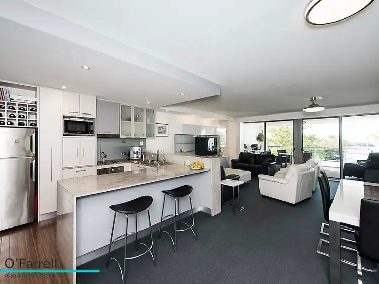 101/16 Dolphin Drive, Mandurah WA 6210