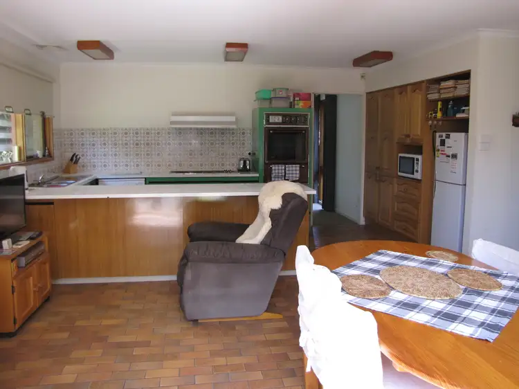 Fifth view of Homely house listing, 11 Belvedere Court, Newborough VIC 3825