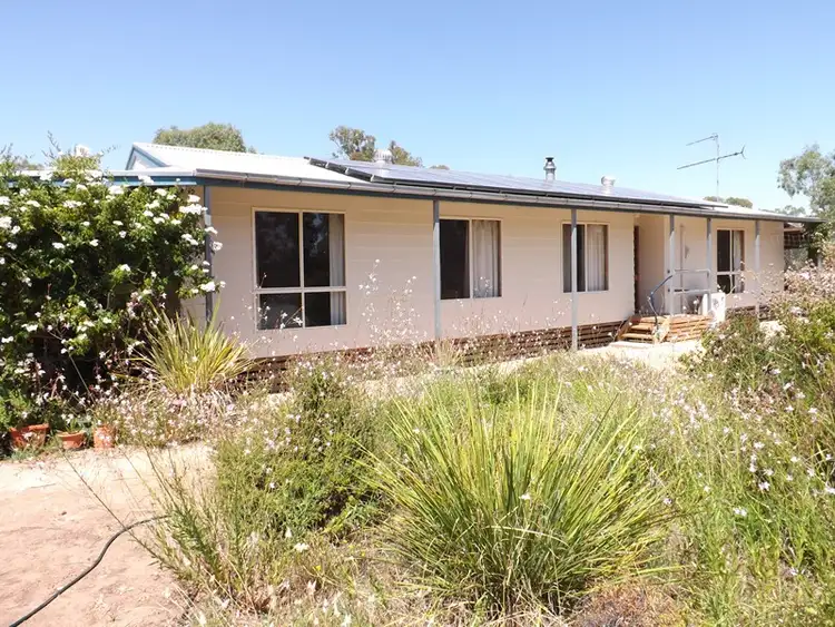 10 Riddoch Highway, Naracoorte SA 5271