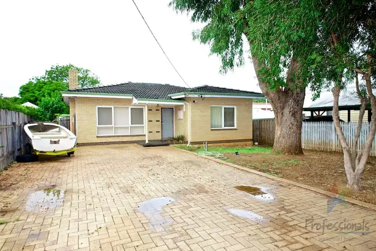 Main view of Homely house listing, 15 Montreal Road, Woodbridge WA 6056