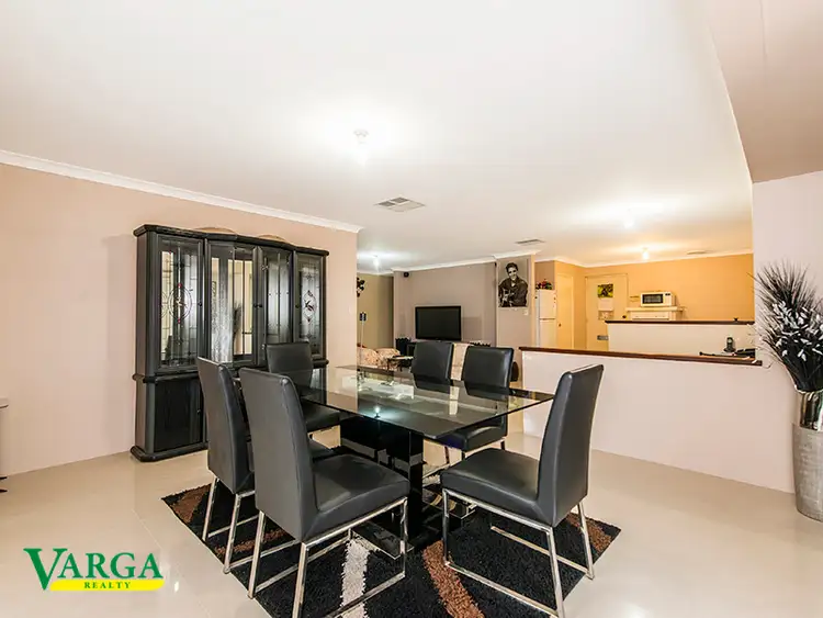 Fifth view of Homely house listing, 16 Showman Glade, Huntingdale WA 6110