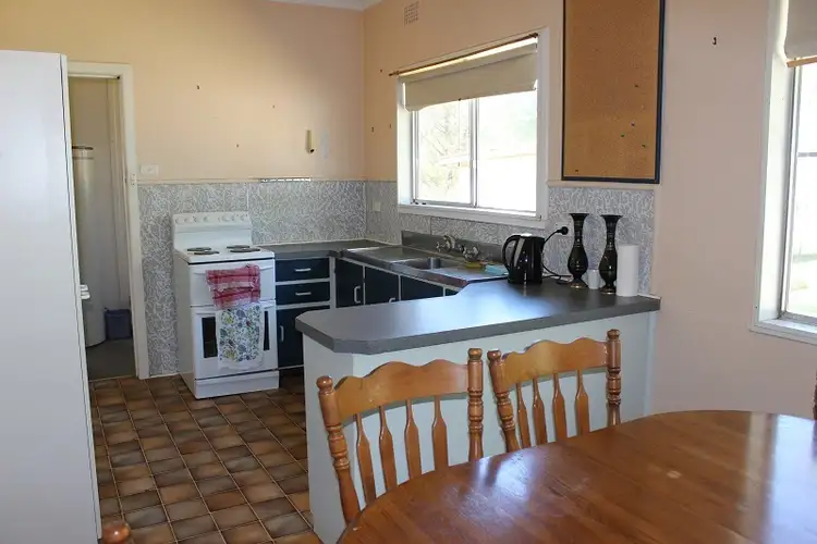 Third view of Homely house listing, 5 Jonathan Street, Tamworth NSW 2340