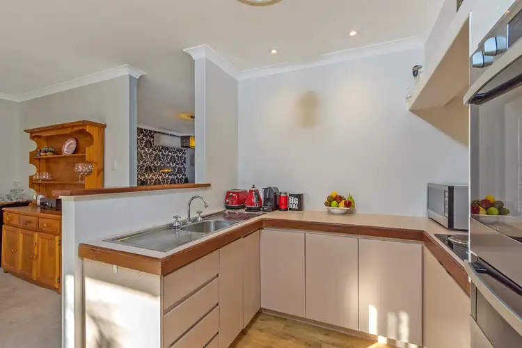 4/100 Royal Street, Tuart Hill WA 6060