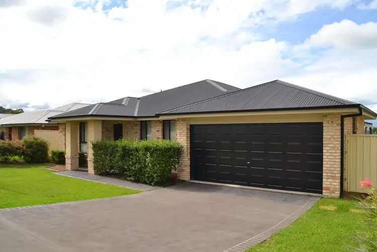 16 Menah Avenue, Mudgee NSW 2850