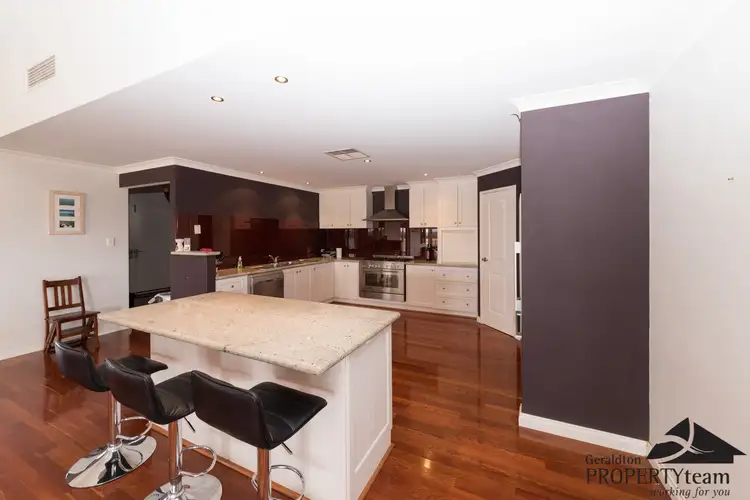Fifth view of Homely house listing, 2 Fuchsia Close, Strathalbyn WA 6530