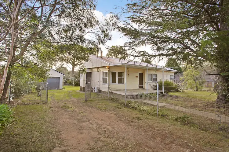 12 West Parade, Buxton NSW 2571