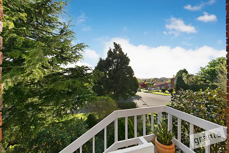 Fifth view of Homely house listing, 1 Balmain Drive, Berwick VIC 3806