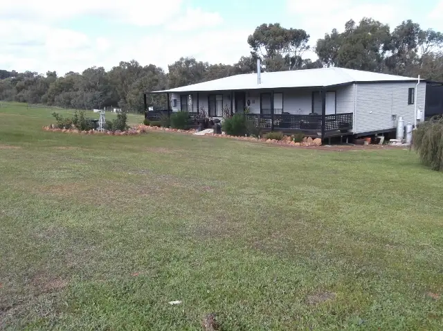 344 Gleeson Hill Rd, Bakers Hill WA 6562