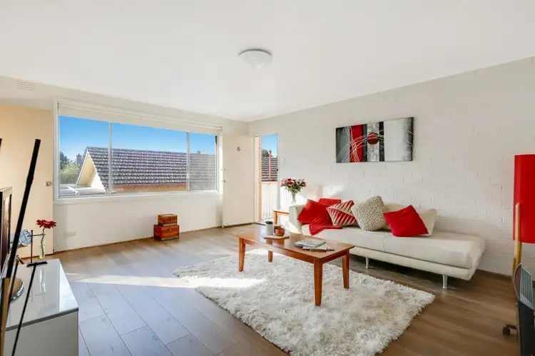 Second view of Homely apartment listing, 6/3 Ballater Street, Essendon VIC 3040