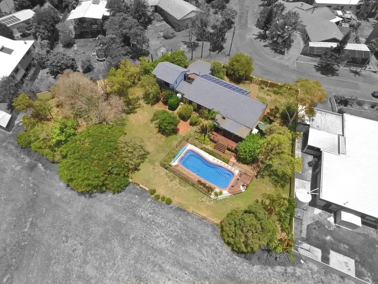 8 Anthonys Rest, Qunaba QLD 4670
