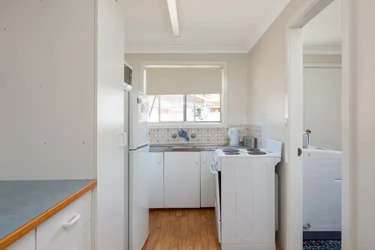 Third view of Homely unit listing, 3/22 Inglis Street, Lake Albert NSW 2650