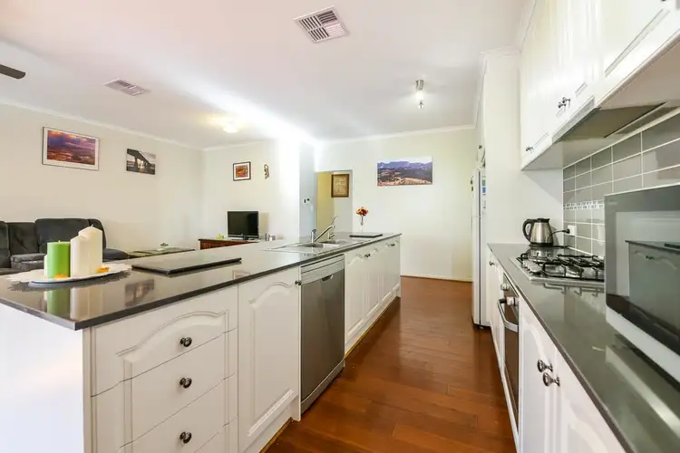 33 League Street, Seaford Meadows SA 5169