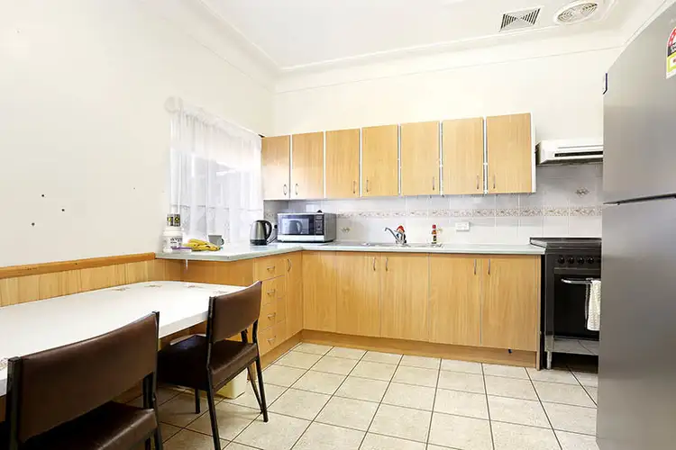 Sixth view of Homely house listing, 124 Raleigh Street, Westmeadows VIC 3049