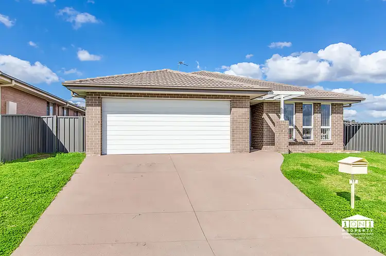 17 Undercliff Street, Cliftleigh NSW 2321