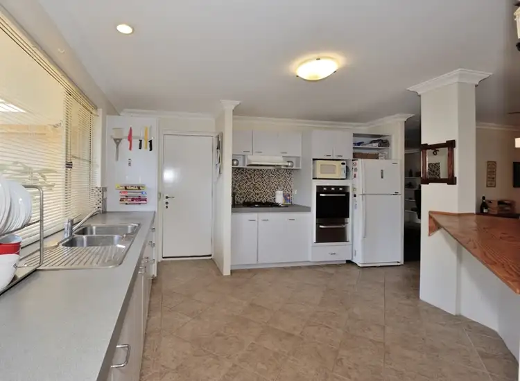 Sixth view of Homely house listing, 5 Bentley Street, Singleton WA 6175
