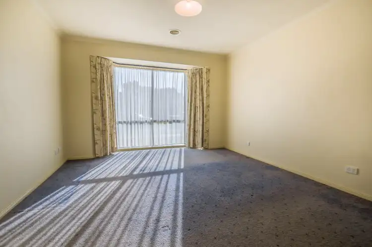 Fifth view of Homely house listing, 26 Woodlands Circuit, Echuca VIC 3564