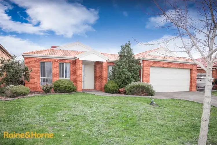 11 Burge Drive, Sunbury VIC 3429
