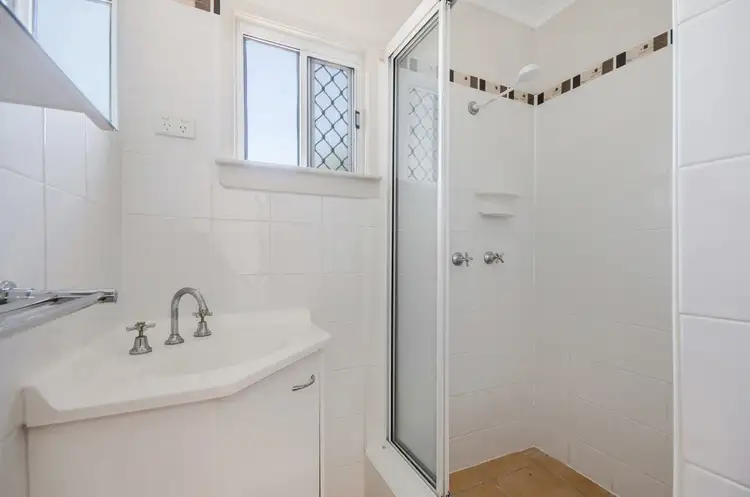 Sixth view of Homely unit listing, 1/42 Philp Street, Hermit Park QLD 4812