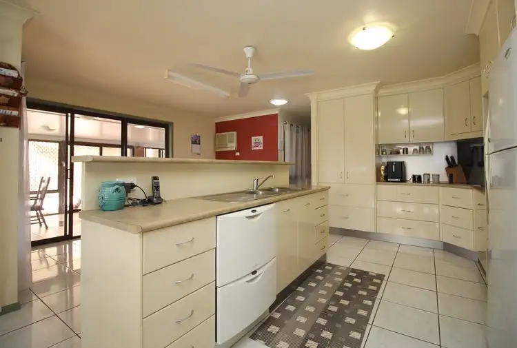 Second view of Homely house listing, 4 Leah Court, Heatley QLD 4814